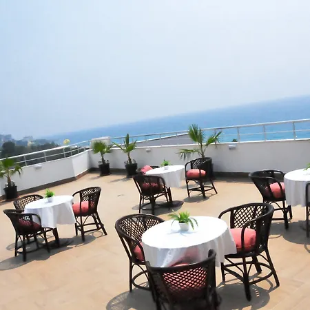 Курортный комплекс Drita 5*