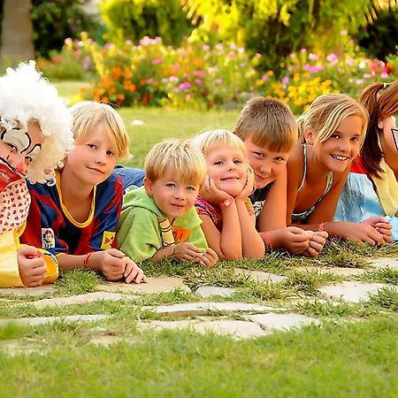 Курортный комплекс Drita 5*